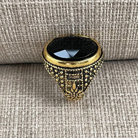 Fashion Men Rings Black Crystal Gold Tone Fancy Ring Jewelry Unisex Size 8 - Picture 5 of 11